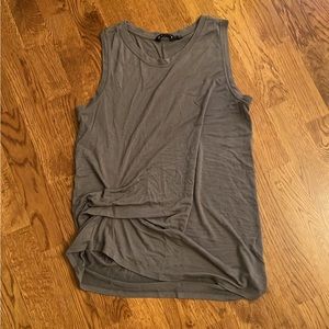 Athleta Grey Ruched Tank (Size: Medium)